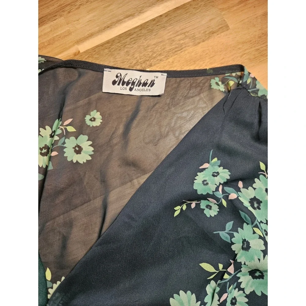 Meghan Los Angeles Women Romper Medium Green Floral Long Sleeve Wrap V Neck Boho